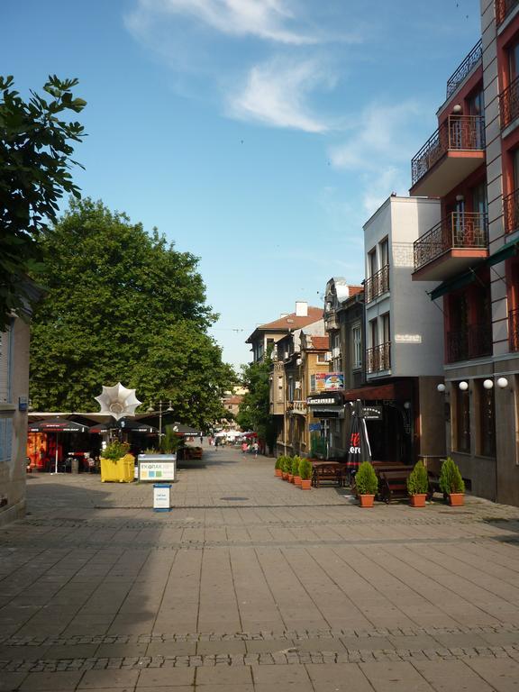 Sea Garden Plaza Apartment - Free Parking Burgaz Oda fotoğraf