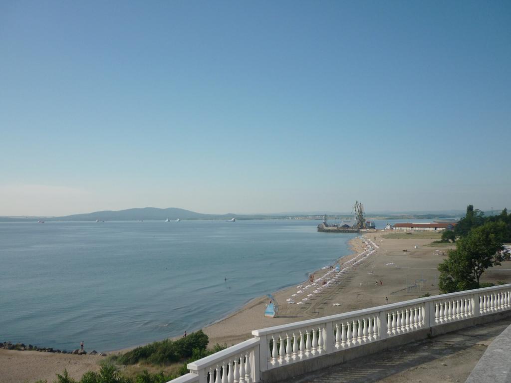 Sea Garden Plaza Apartment - Free Parking Burgaz Oda fotoğraf